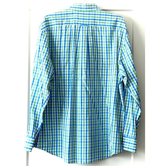 NEW IZOD Casual Gingham Button Down - Picture 4 of 4